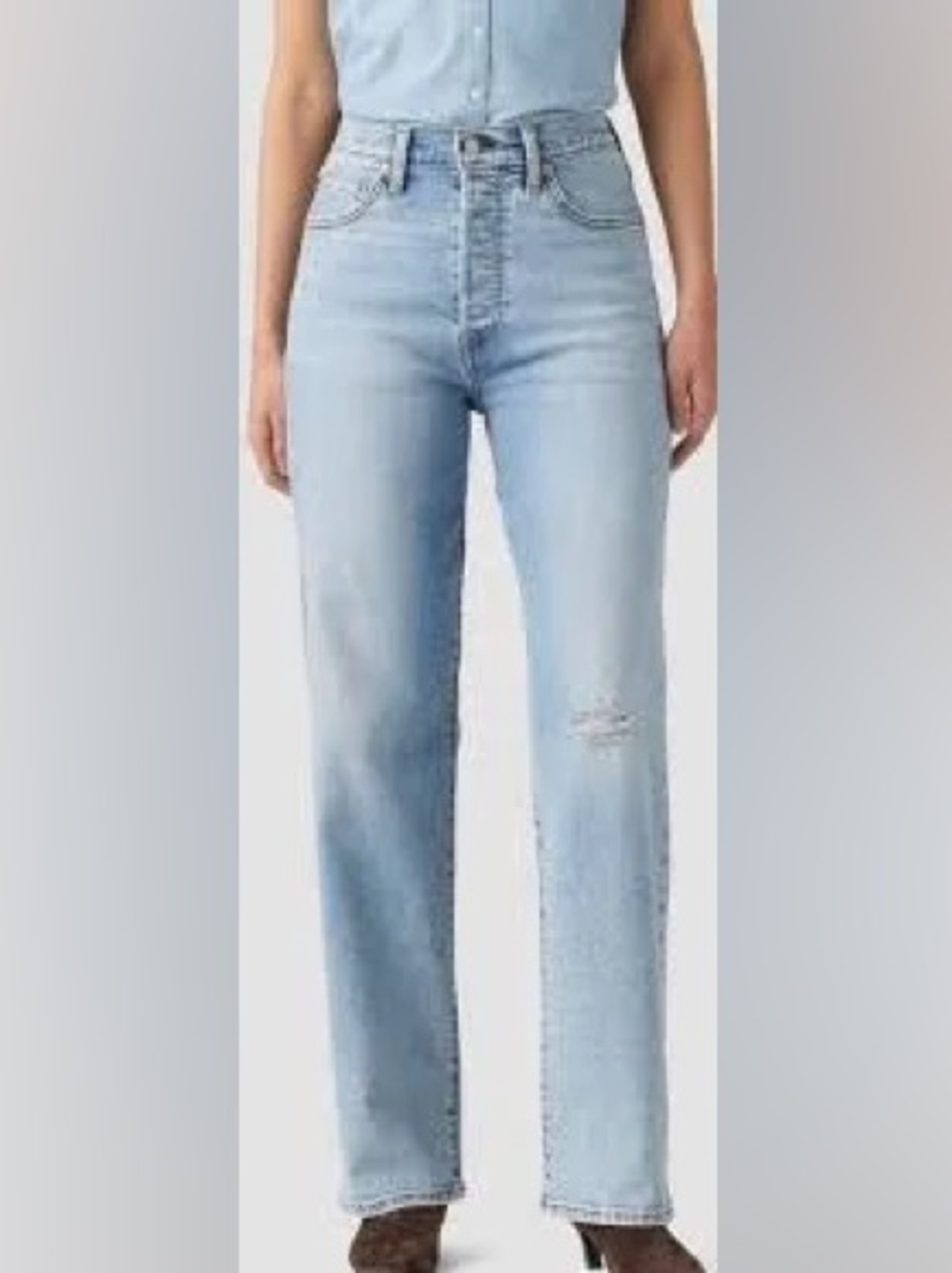 Levi's Light Wash Women's Straight Jeans 24/30
